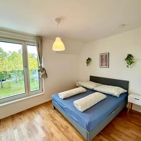 Modern Near Vienna With Free Parking Apartment Gerasdorf bei Wien