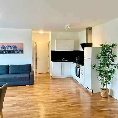 Modern Near Vienna With Free Parking *