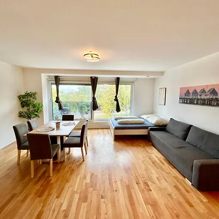 Modern Near Vienna With Free Parking *
